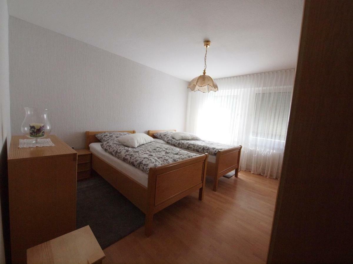 Am Klinikum Apartment Solingen Bagian luar foto