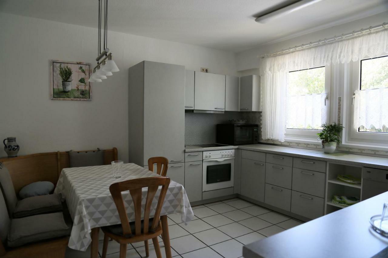 Am Klinikum Apartment Solingen Bagian luar foto